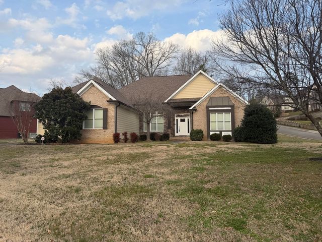 9288 Crystal Brook Drive, Apison, TN 37302