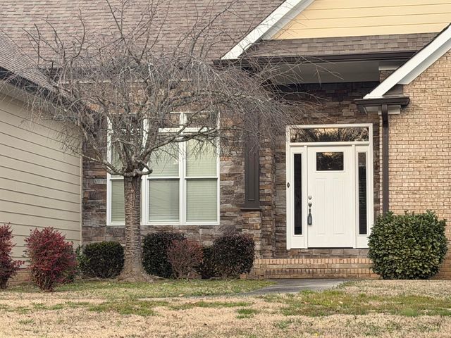 9288 Crystal Brook Drive, Apison, TN 37302