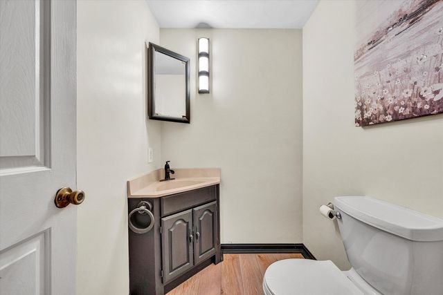 105 Prince CT, Goodview, VA 24095