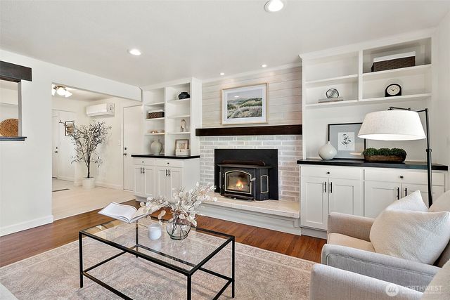 1947 SW 350th Street, Federal Way, WA 98023