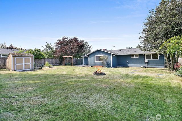 1947 SW 350th Street, Federal Way, WA 98023