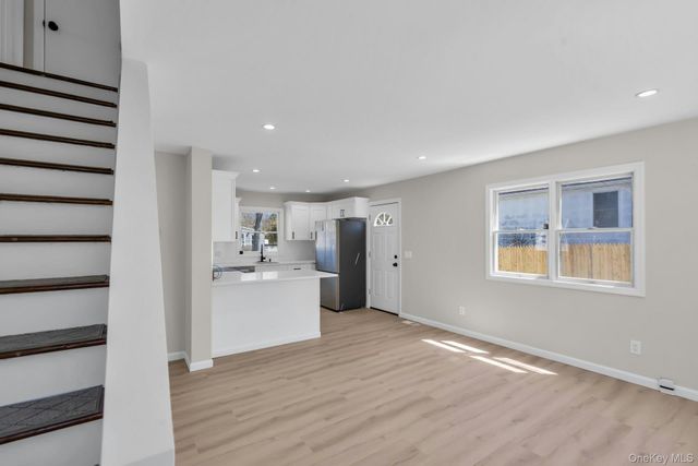 133 Lakeview Drive, Mastic Beach, NY 11951