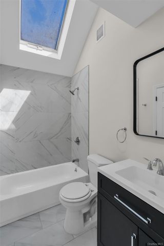 133 Lakeview Drive, Mastic Beach, NY 11951