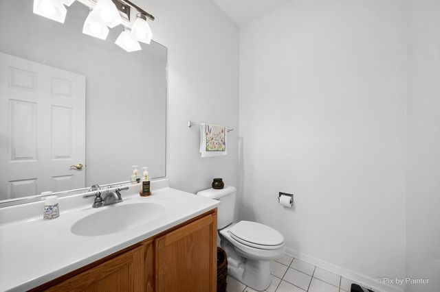 266 Charlotte Court, Cary, IL 60013