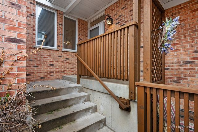 266 Charlotte Court, Cary, IL 60013