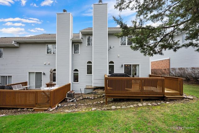 266 Charlotte Court, Cary, IL 60013