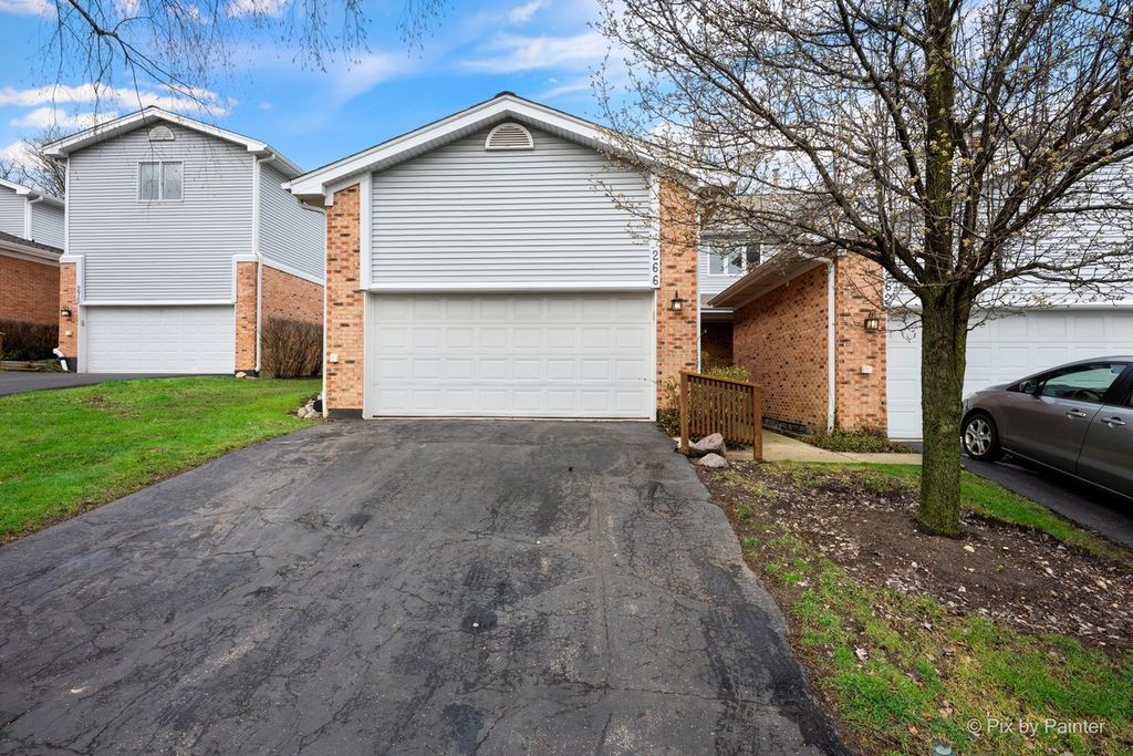 266 Charlotte Court, Cary, IL 60013