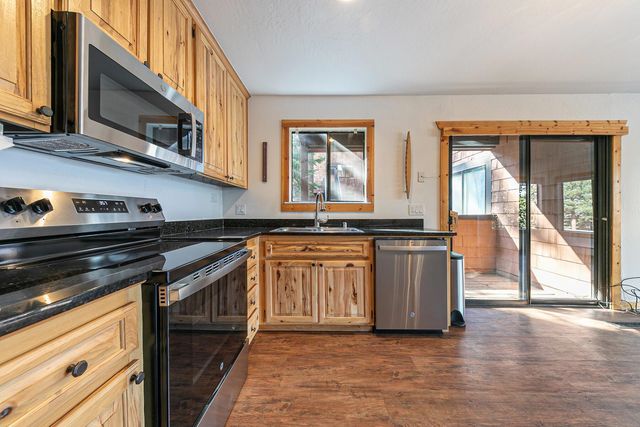 11569 Snowpeak Way Unit 651, Truckee, CA 96161