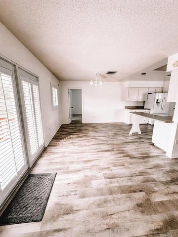 8053 SE Carlton Street, Hobe Sound, FL 33455