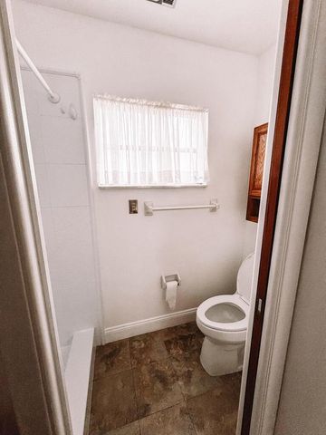 8053 SE Carlton Street, Hobe Sound, FL 33455