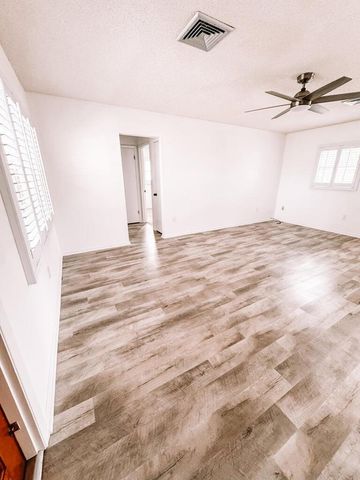 8053 SE Carlton Street, Hobe Sound, FL 33455