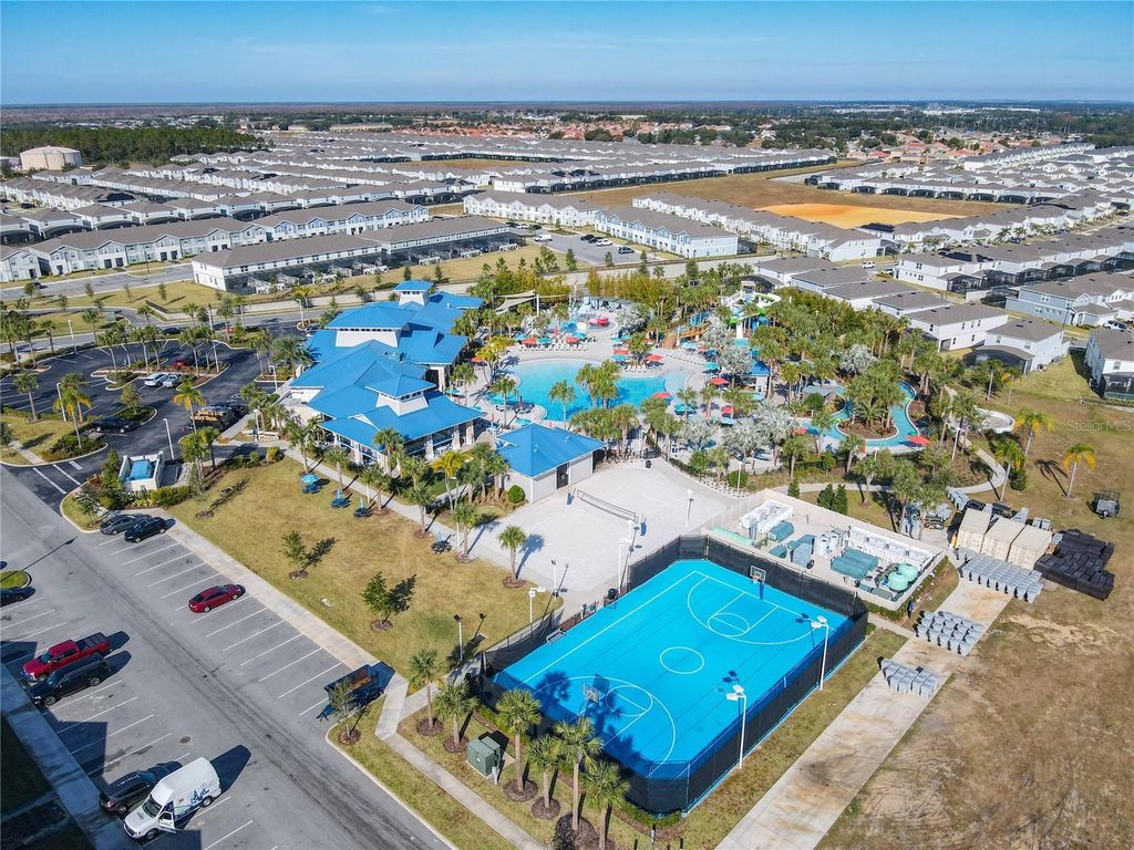 Image 58 of property listing at 3401 LILAC WAY, Davenport, FL 33897