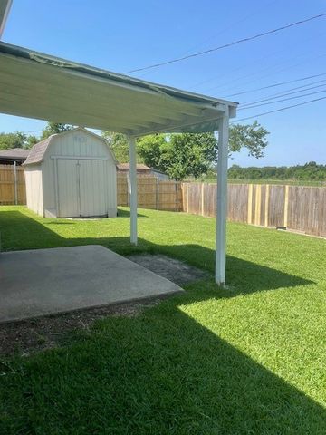 2115 Sunset Drive, Balch Springs, TX 75180