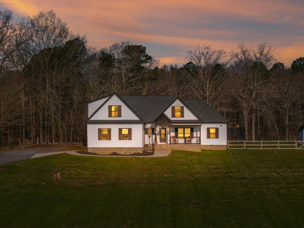 1526 Keith Valley Road SE, Cleveland, TN 37323