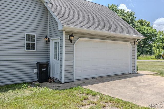 19958 Ladera Road, Waynesville, MO 65583