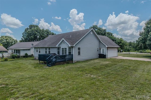 19958 Ladera Road, Waynesville, MO 65583