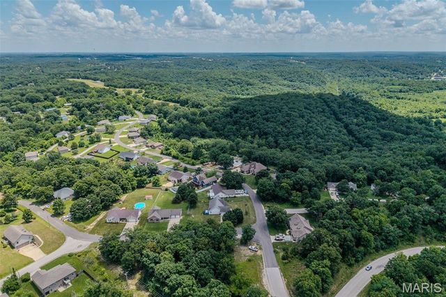 19958 Ladera Road, Waynesville, MO 65583