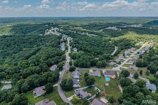 19958 Ladera Road, Waynesville, MO 65583