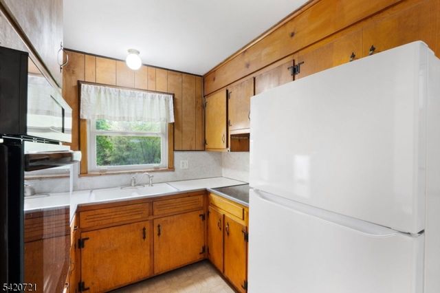 2012 S Branch Rd, Branchburg Twp., NJ 08876