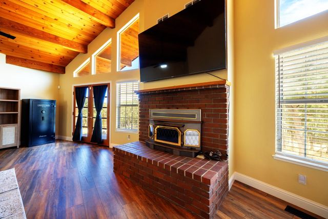 3951 Safari Trl, Pilot Hill, CA 95664