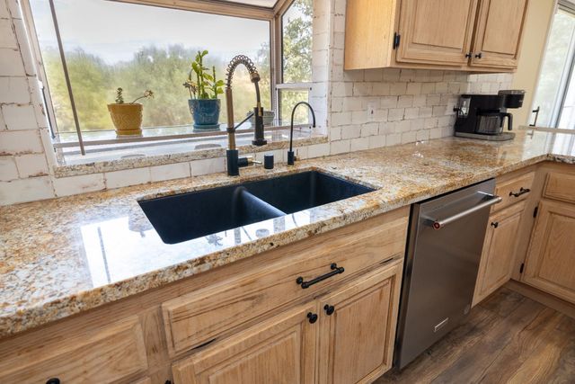 3951 Safari Trl, Pilot Hill, CA 95664