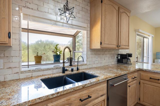 3951 Safari Trl, Pilot Hill, CA 95664