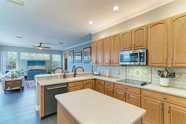 8014 SNOWY EGRET PLACE, Bradenton, FL 34202