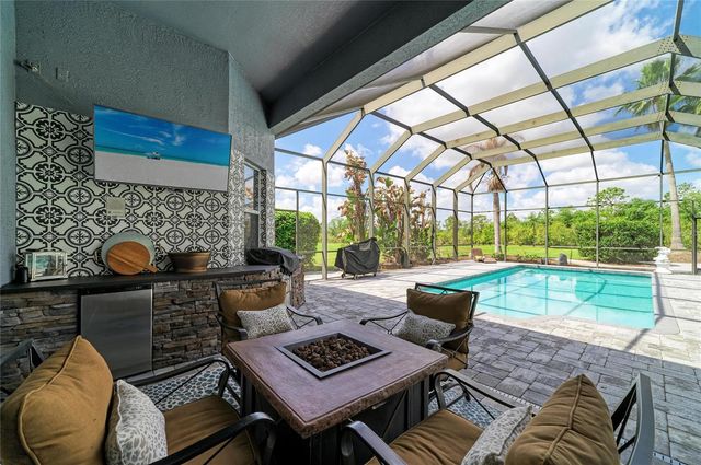 8014 SNOWY EGRET PLACE, Bradenton, FL 34202