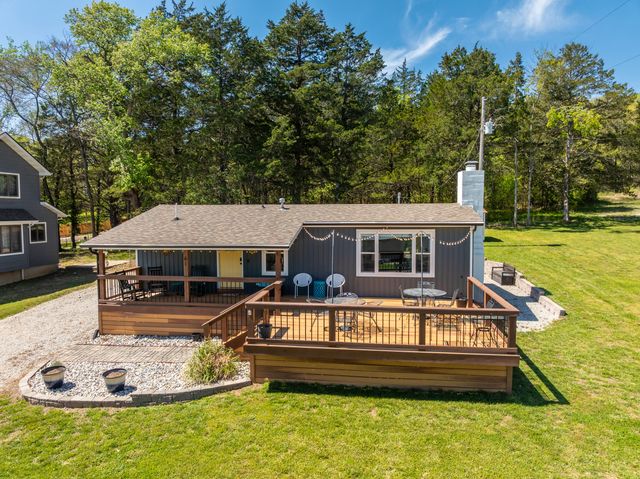 61 Rolla Hill Road, Galena, MO 65656
