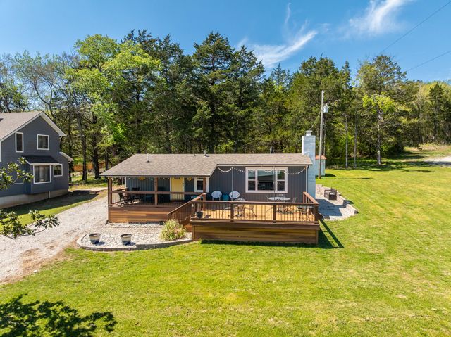 61 Rolla Hill Road, Galena, MO 65656