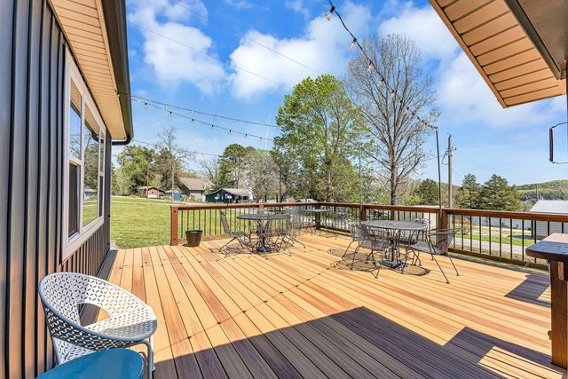 61 Rolla Hill Road, Galena, MO 65656