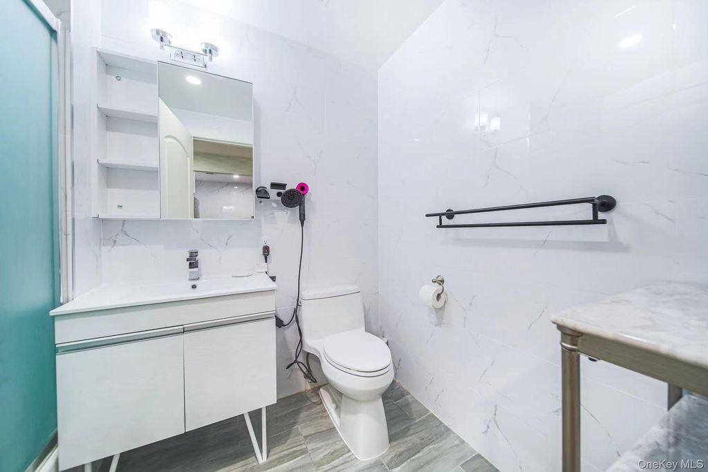 144-27 Sanford Avenue 3J, Flushing, NY 11355 — photo 5
