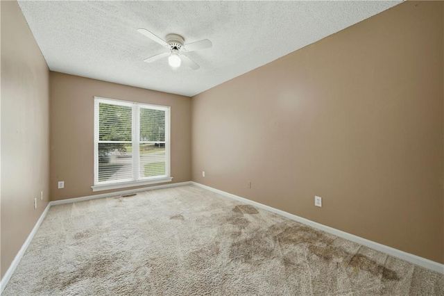 143 Wooddale Lane, Carrollton, GA 30117
