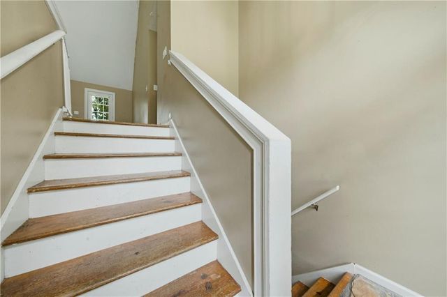 143 Wooddale Lane, Carrollton, GA 30117