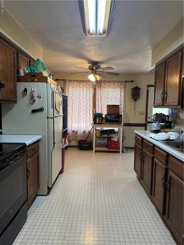 1937 Monument DR, Virginia Beach, VA 23464