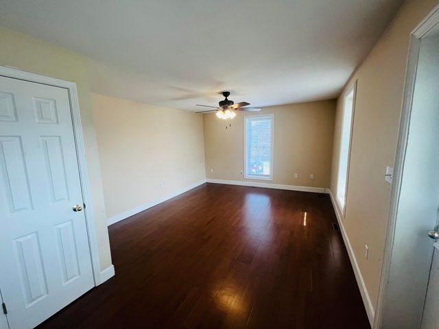 104 N Mcwhorter Street, London, KY 40741