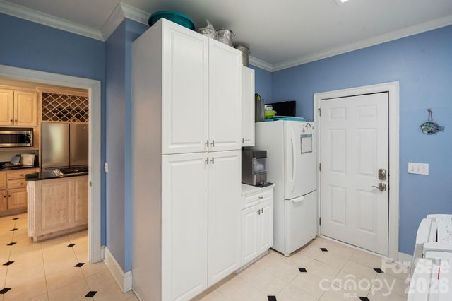 141 Grand Bay Drive, Mooresville, NC 28117