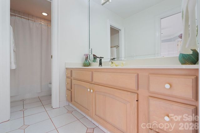 141 Grand Bay Drive, Mooresville, NC 28117