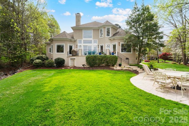 141 Grand Bay Drive, Mooresville, NC 28117