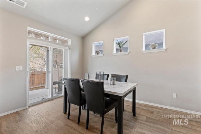 29 N Mingus Ave, Nampa, ID 83651