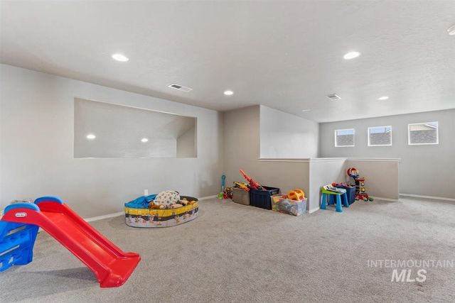 29 N Mingus Ave, Nampa, ID 83651