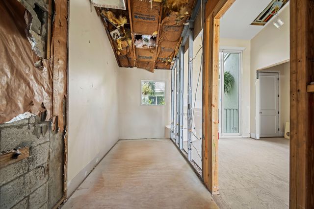 2115 S Ocean Boulevard 12, Delray Beach, FL 33483