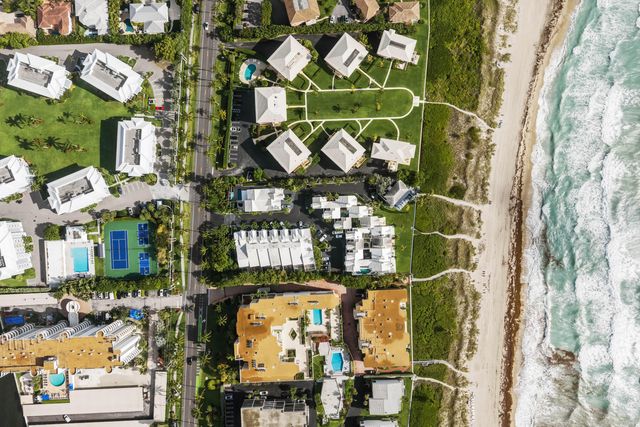 2115 S Ocean Boulevard 12, Delray Beach, FL 33483