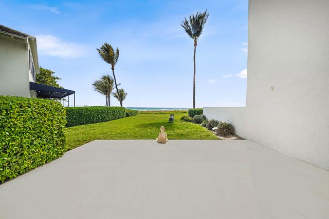 2115 S Ocean Boulevard 12, Delray Beach, FL 33483