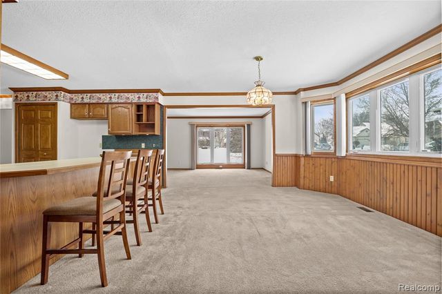 6083 Chatham Court, Grand Blanc, MI 48439