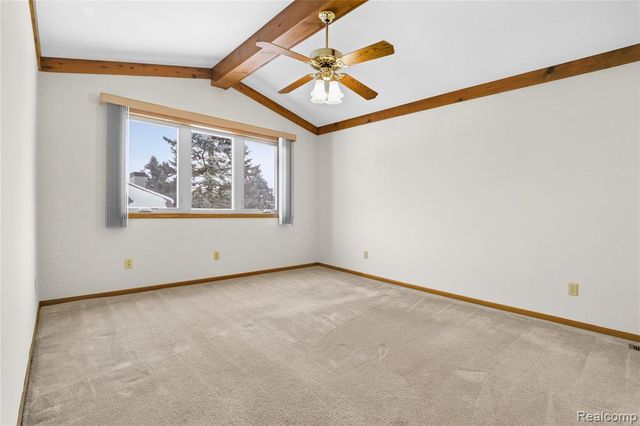 6083 Chatham Court, Grand Blanc, MI 48439