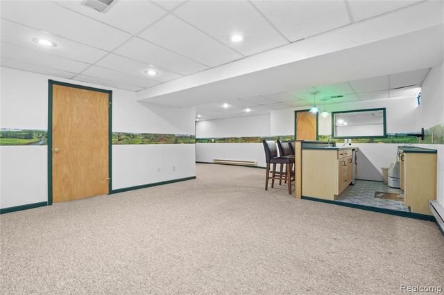 6083 Chatham Court, Grand Blanc, MI 48439