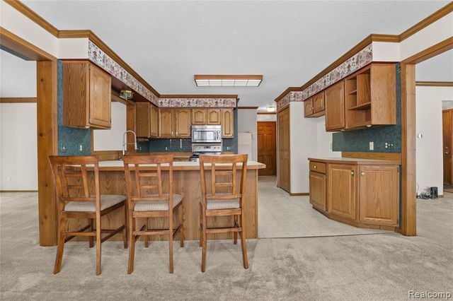 6083 Chatham Court, Grand Blanc, MI 48439