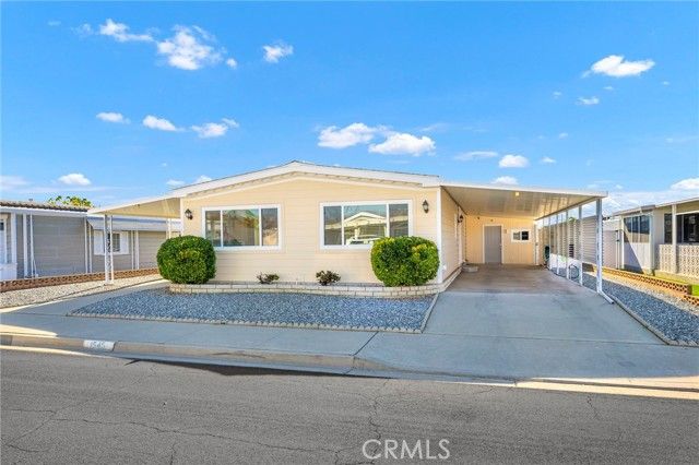 1545 El Cerrito, Hemet, CA 92543