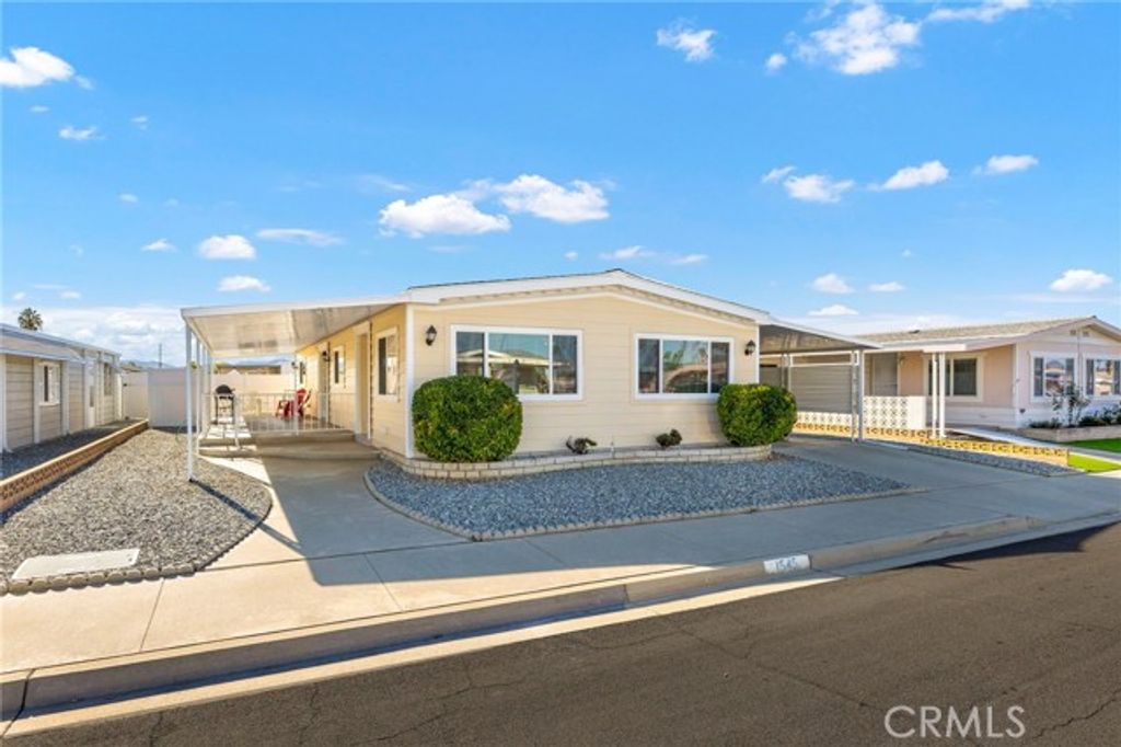 1545 El Cerrito, Hemet, CA 92543